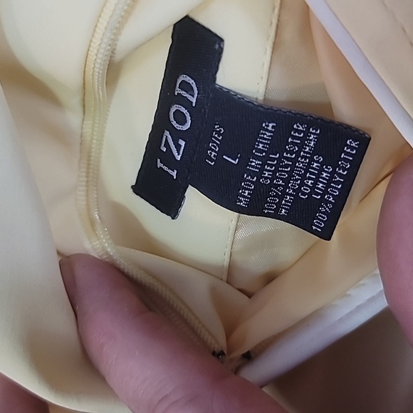 IZOD Reversible Butter yellow vest women's size large fleece and wind breaker - Picture 10 of 10